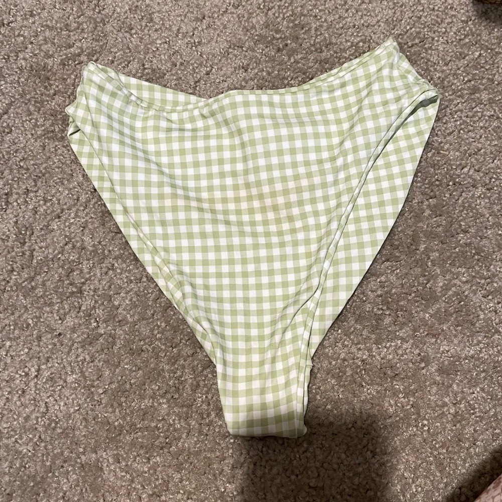 Montce Highwaisted Bottoms Vert